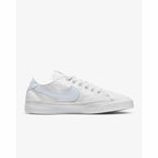 Nike Court Legacy Canvas Women's Trainers - White - product view 3