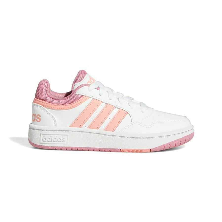 Schuhe und Sneaker entdecken