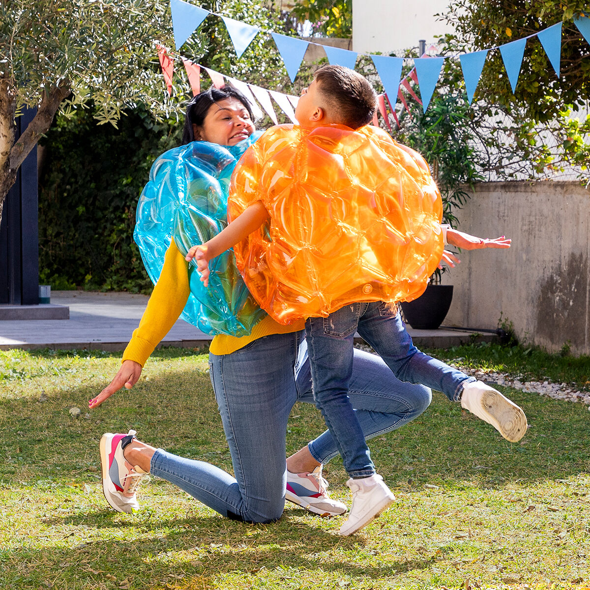 InnovaGoods Giant Aufblasbar Bumper Bubble Ball Bumpoy