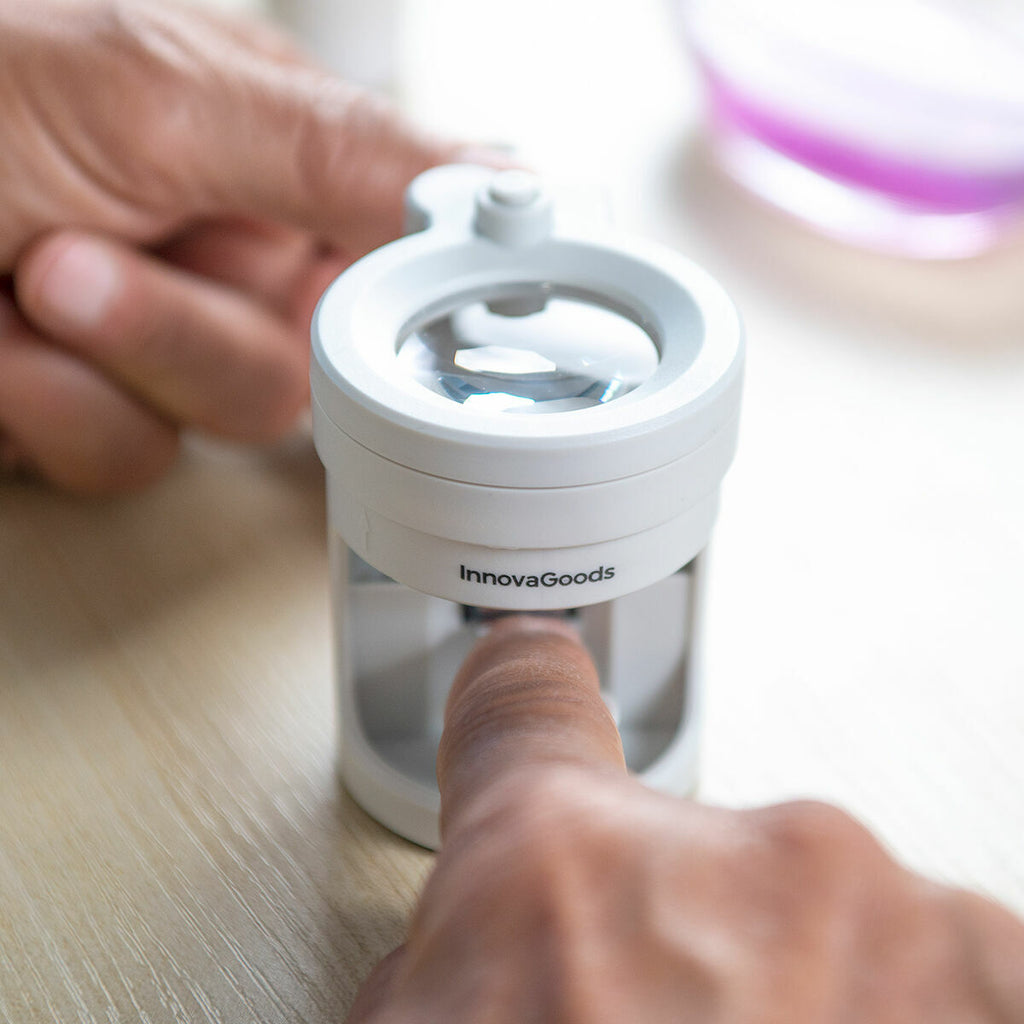 Nail Clippers mit LED-Licht, Magnifying Glas & File Clail InnovaGoods