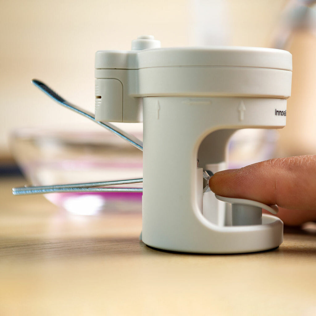 Nail Clippers mit LED-Licht, Magnifying Glas & File Clail InnovaGoods
