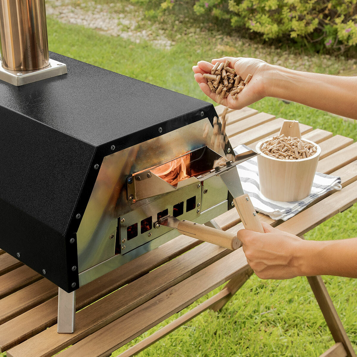 InnovaGoods Pellet Pizza Backofen mit Zubehör Pizzahven