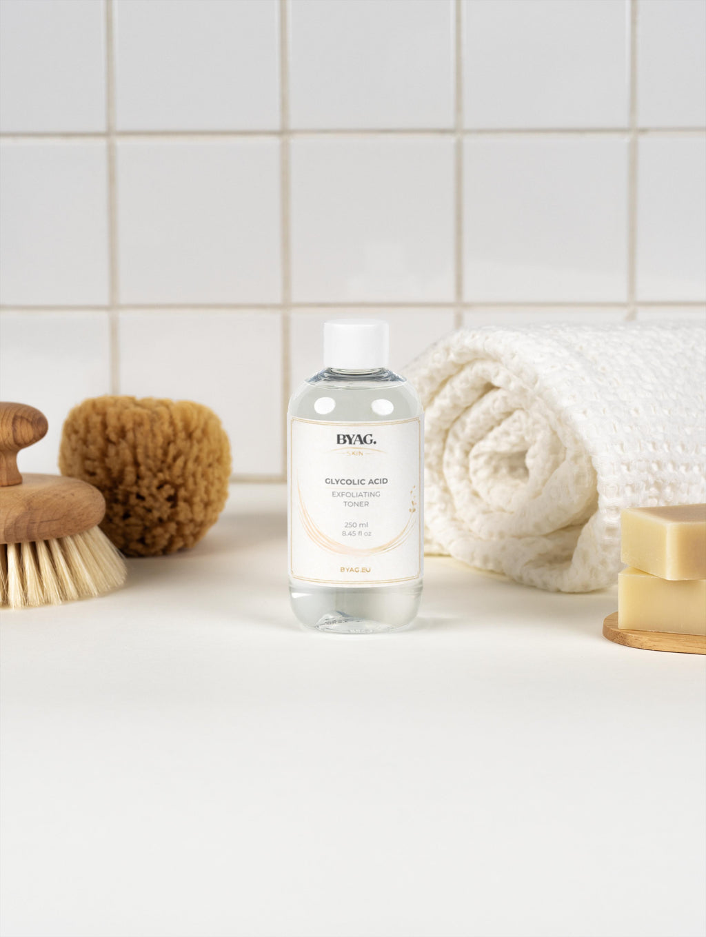 BYAG. Peeling-Toner mit Glykolsäure