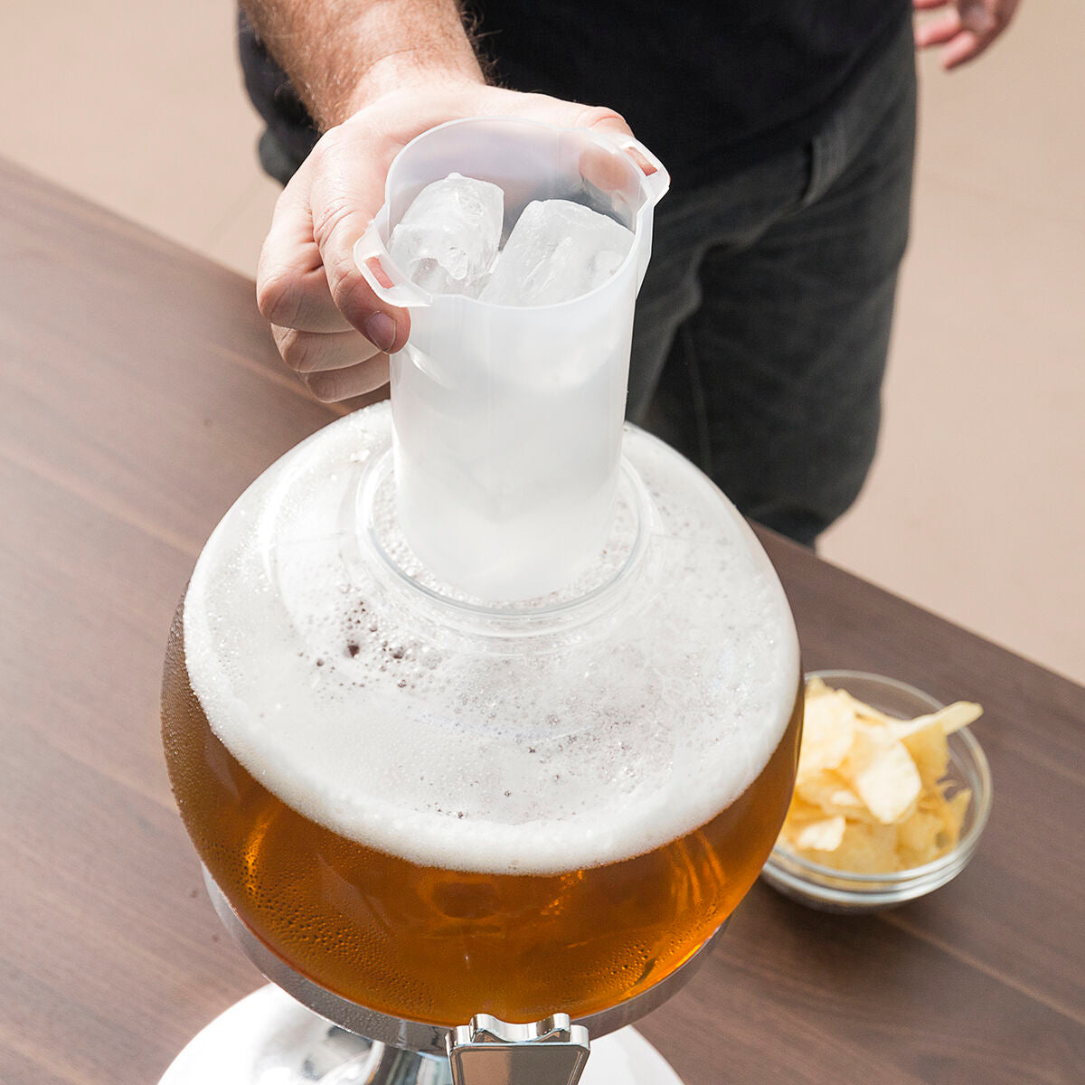 InnovaGoods Cooling Beer Dispenser Ball