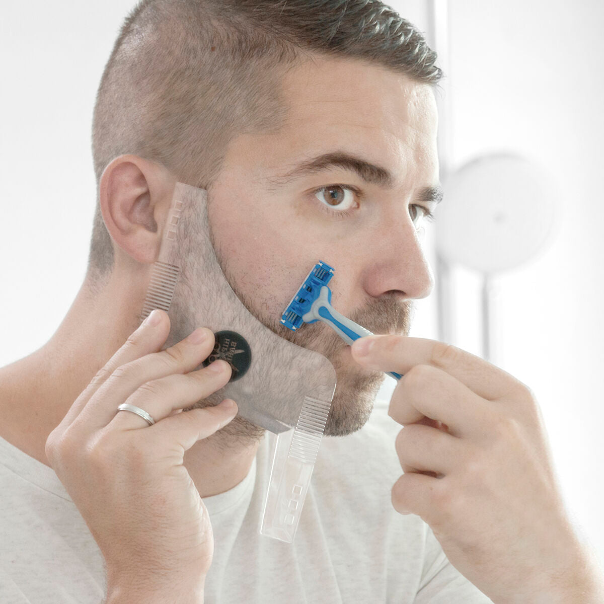 Hipster Barber Beard Template for Shaving InnovaGoods – Produktbild 1