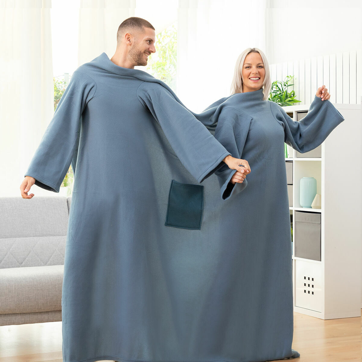 Double Sleeved Blanket with Central Pocket Doublanket InnovaGoods – Produktbild 1