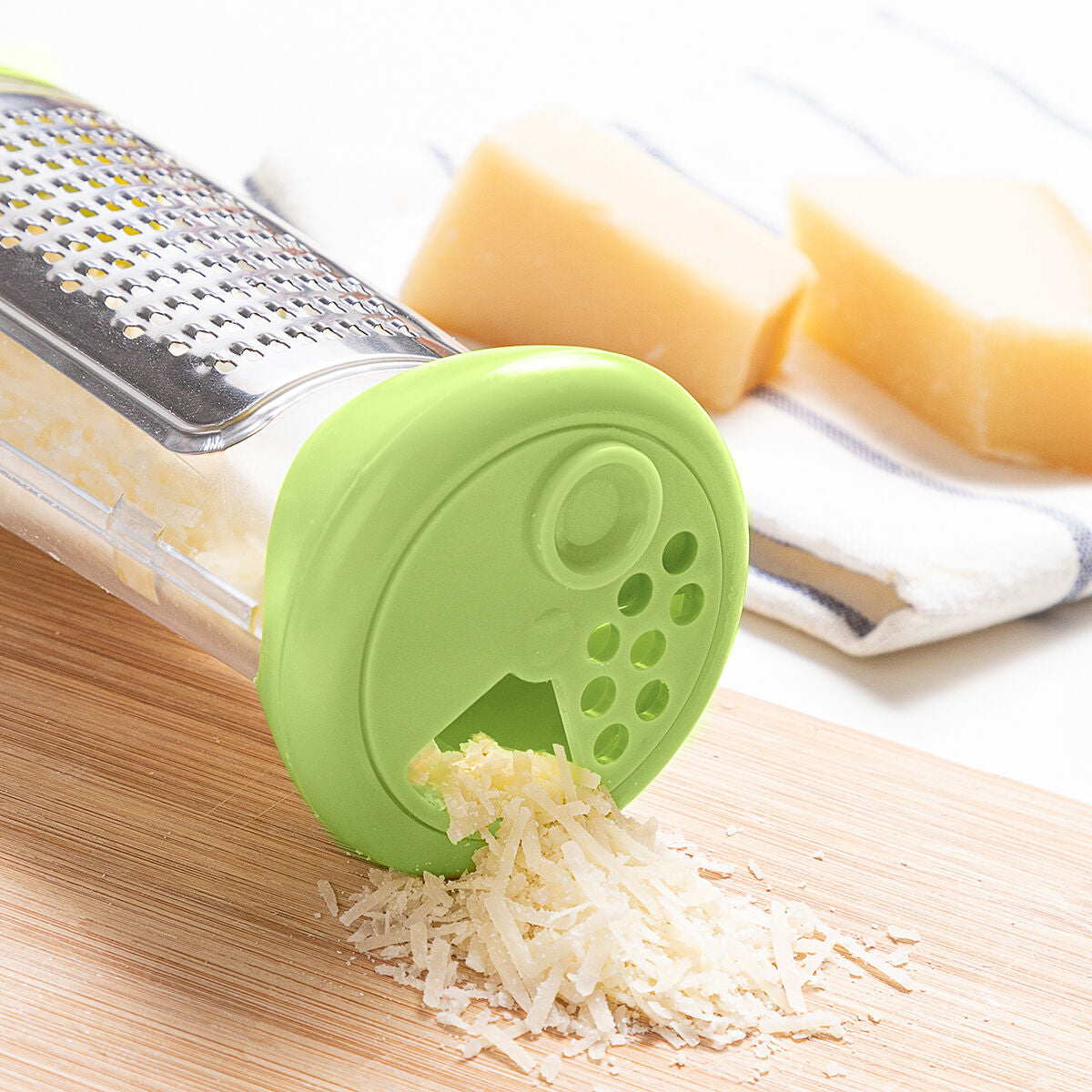 3-in-1 Grater with Container and Dispenser Cheezy InnovaGoods – Produktbild 4