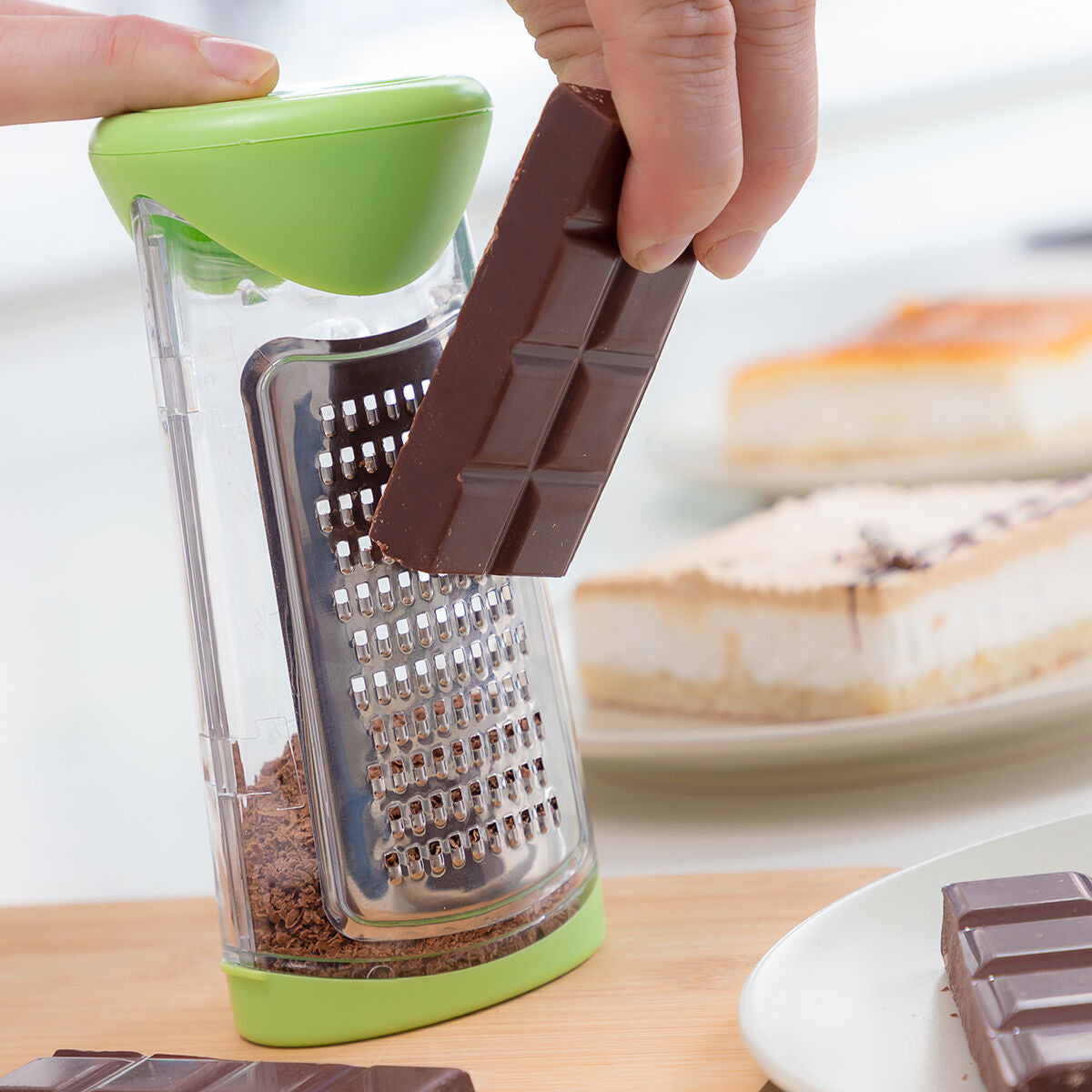 3-in-1 Grater with Container and Dispenser Cheezy InnovaGoods – Produktbild 5