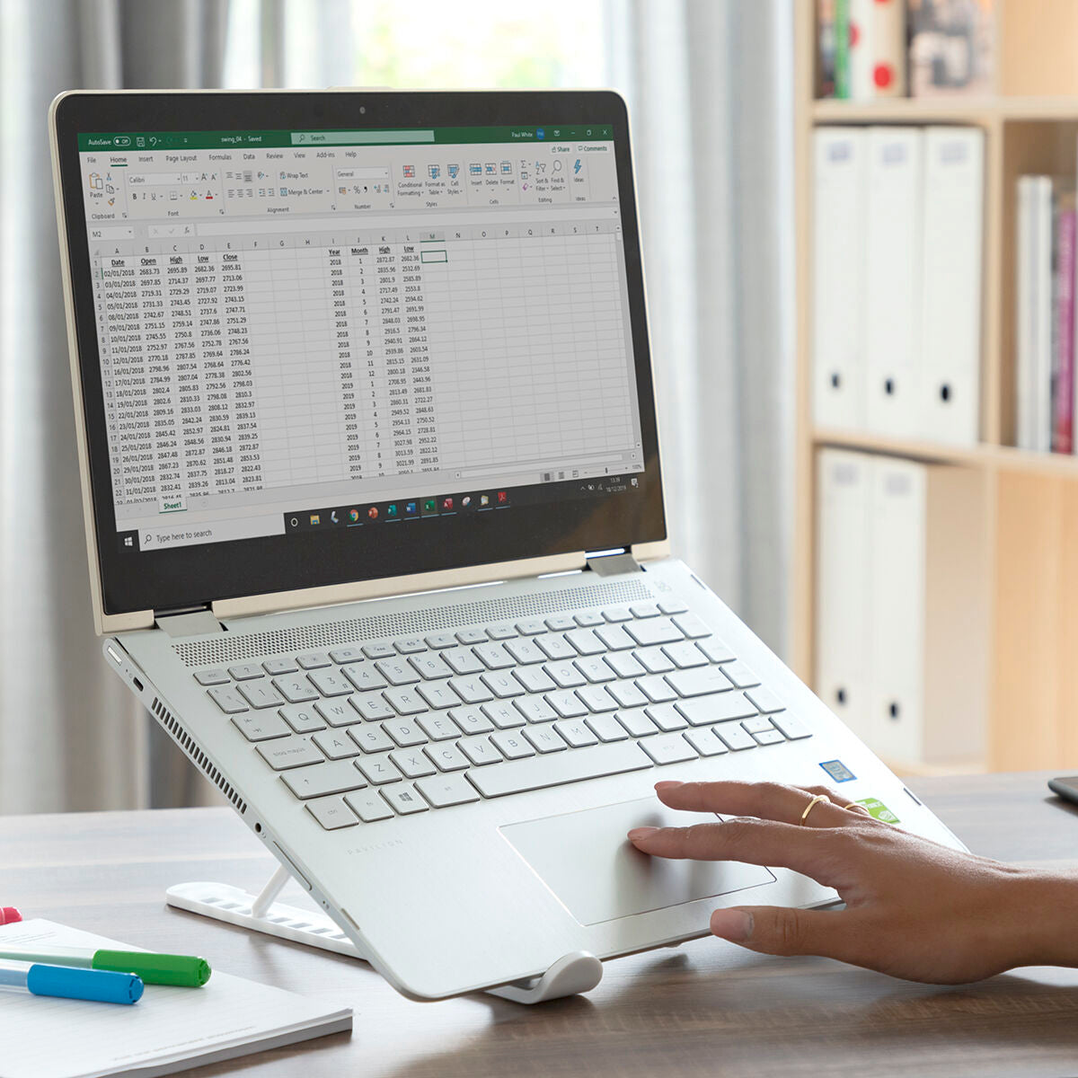 Klappbar und Adjustable Laptop Stand Flappot InnovaGoods