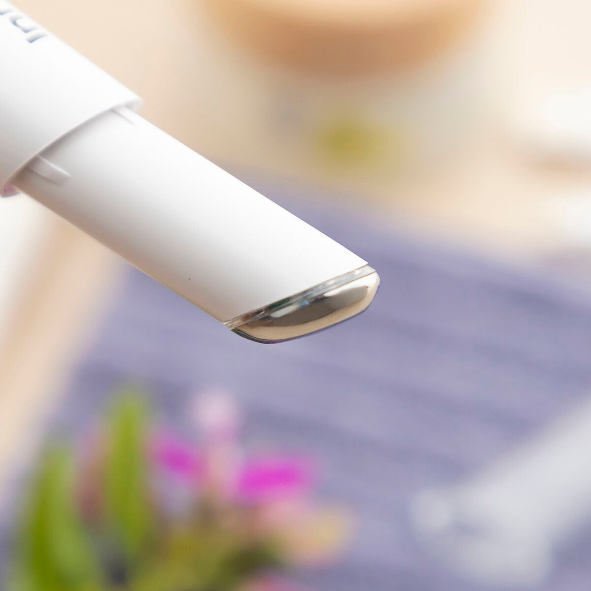 Anti-ageing Eye Massagegerät mit Phototherapie, Thermotherapie & Vibration Therey InnovaGoods