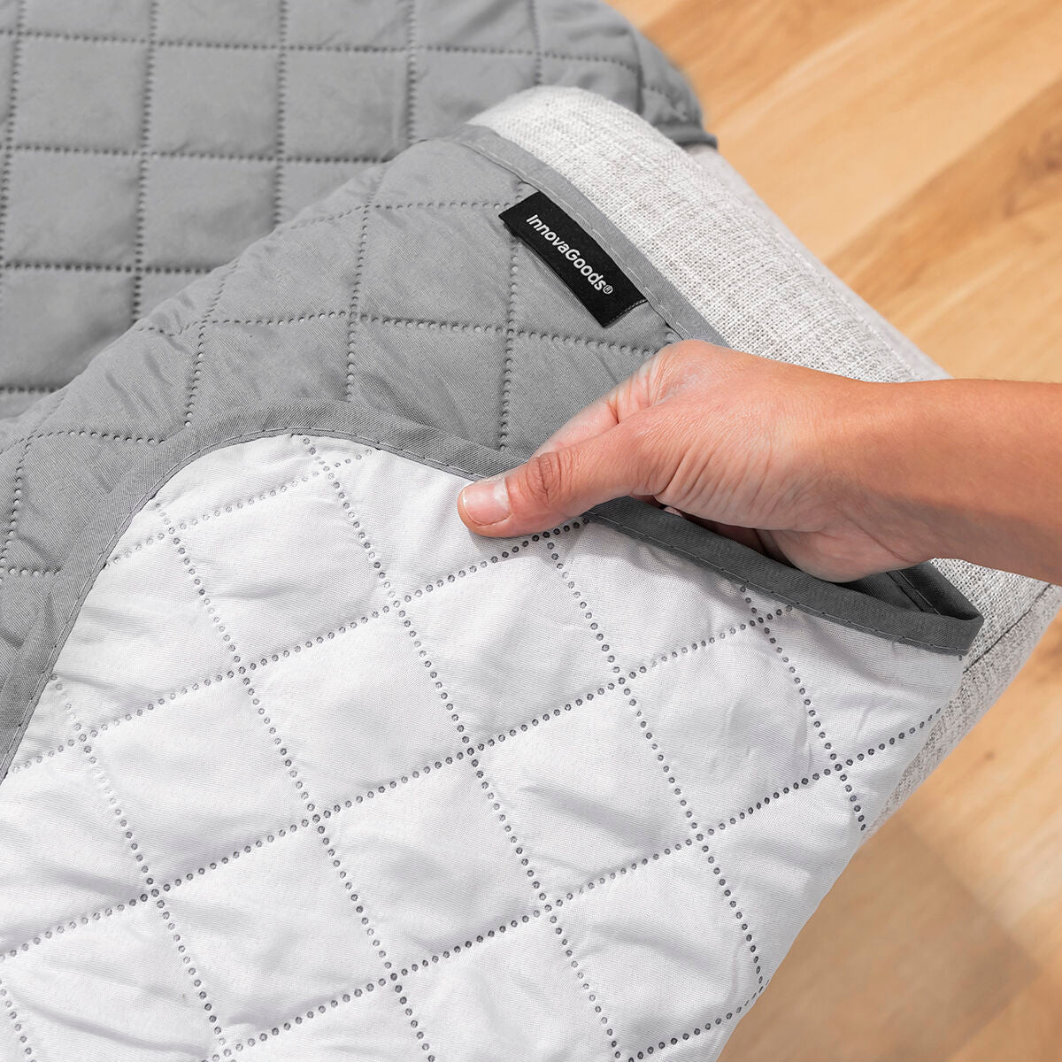 Reversible Protective Cover for 3 seater Sofa SoFree InnovaGoods – Produktbild 3