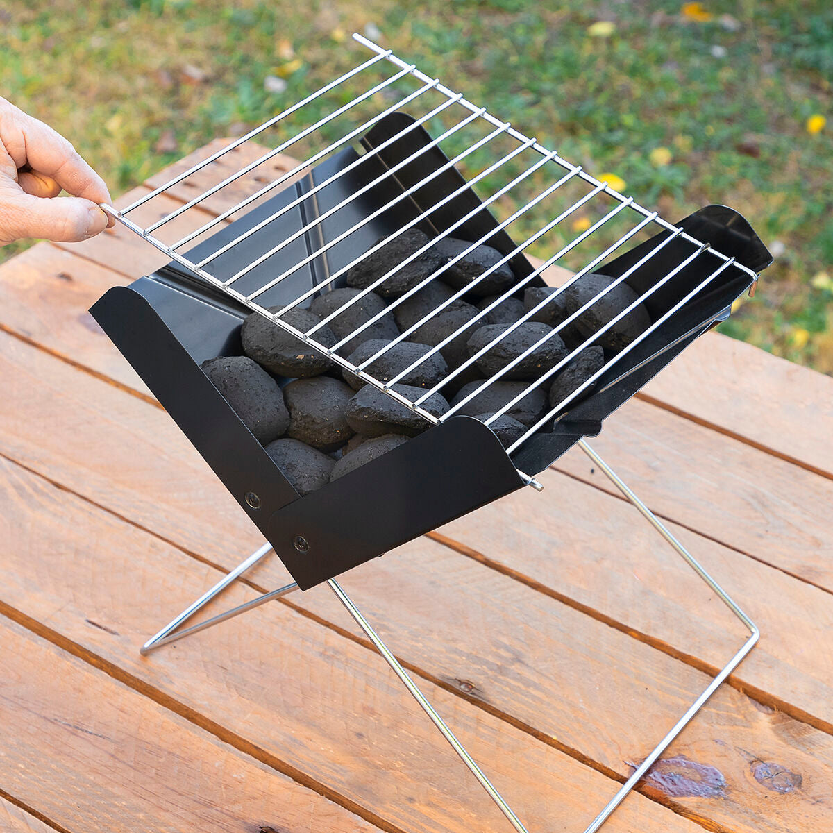 Mini Klappbar Tragbar Barbecue für Charcoal Foldecue InnovaGoods