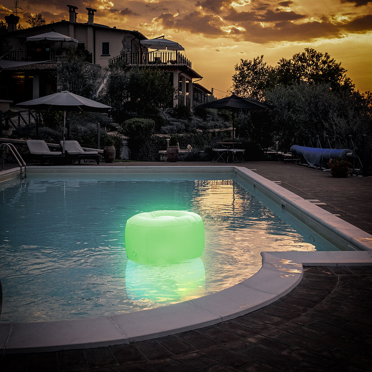 Aufblasbar Seat mit Mehrfarbig LED & Fern Steuerung Pulight InnovaGoods