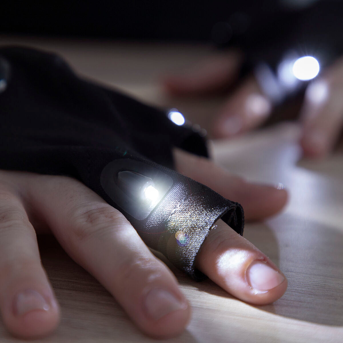 Gloves with LED Light Gleds InnovaGoods 2 Stück – Produktbild 3