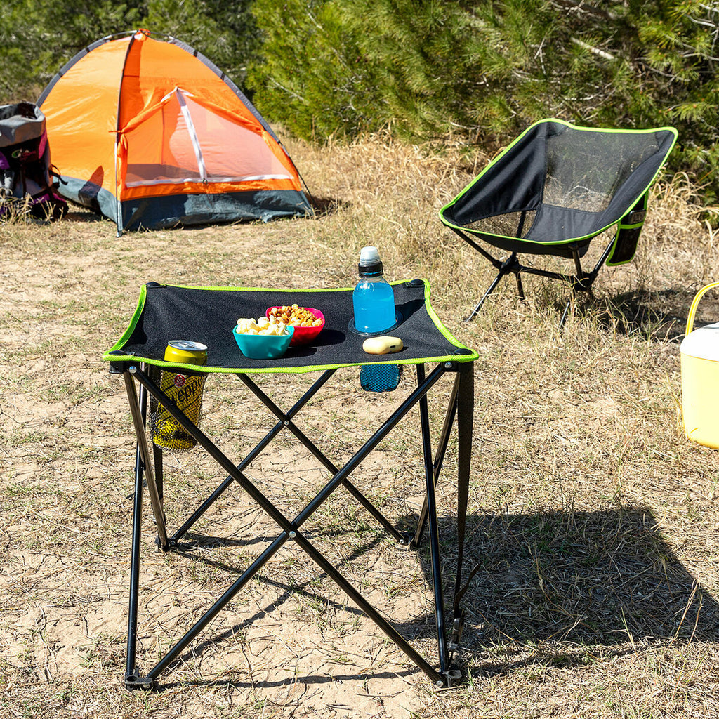 InnovaGoods Klappbar Textil Campingtisch mit Abdeckung Cafolby