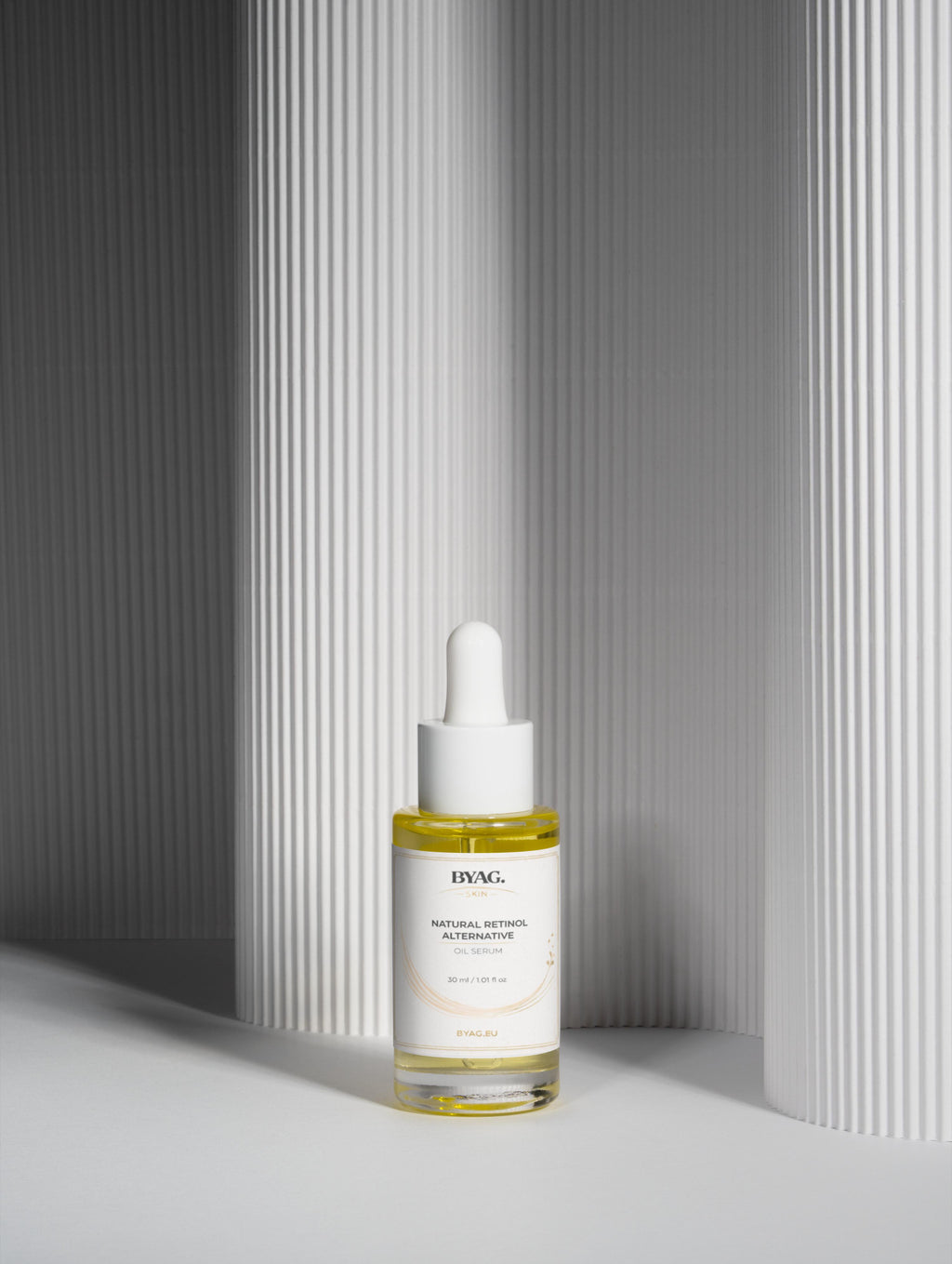 BYAG. Natürliches Retinol-Alternativ Ölserum