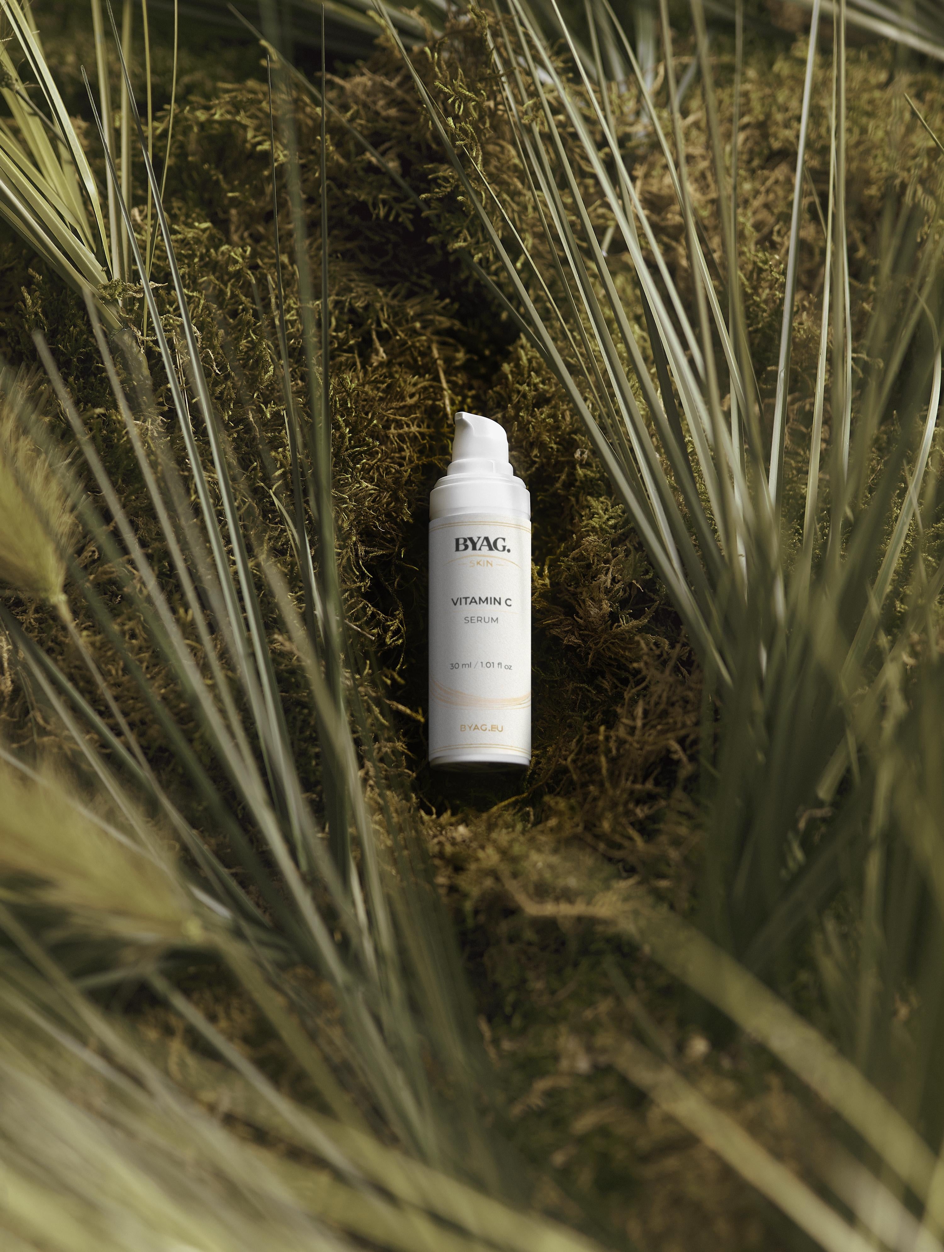 BYAG. Vitamin-C Glow Gesichtsserum