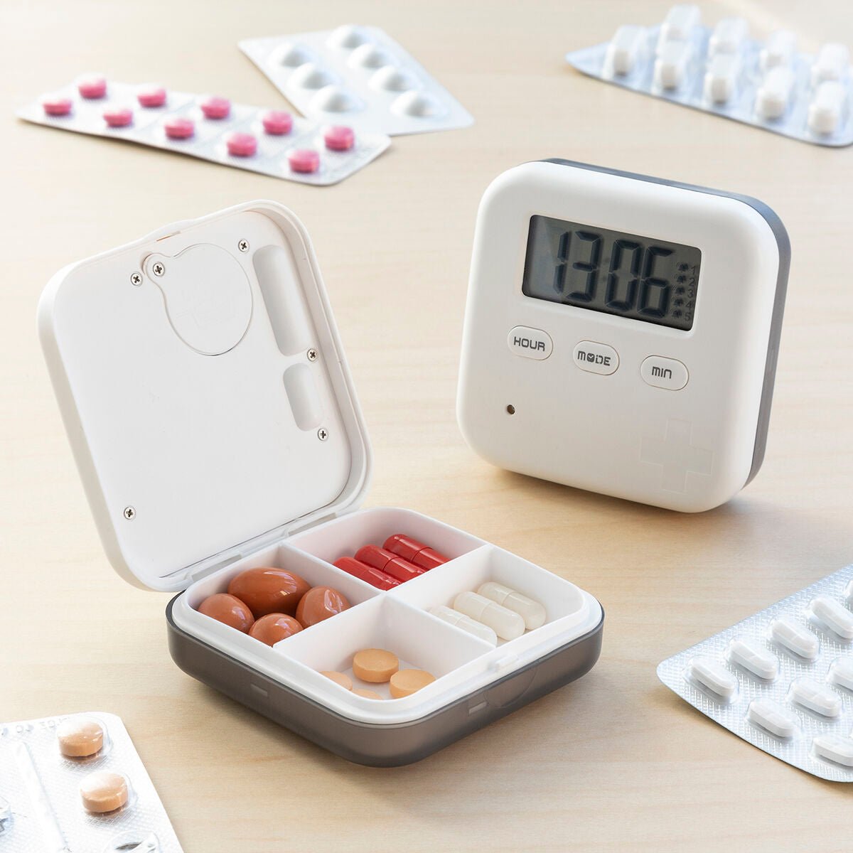 Electronic Intelligent Pillbox Pilly InnovaGoods - BYAG.Home and cooking, BathInnovaGoodsBYAG.V01030668435527815967V14HDB428DAA33DA2A30EF3B754AFE483DA2R5275975P2