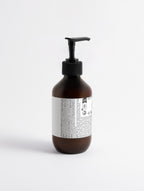 BYAG. Seidiges Körperserum – Spices & Sandalwood