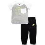 Nike Baby Sports Set - Grey - BYAG.Sports Outfit & SetBigbuyBYAG.S2016393Nike Baby Sports Set - Grey von Nike | BYAG.18 Months