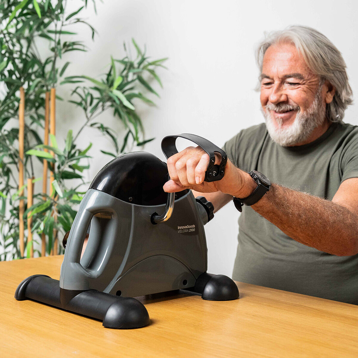 Static Pedaler für Arms & Legs mit Matte Velora 2100 InnovaGoods